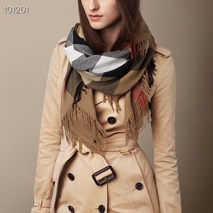 COPY - Burberry Classic Check Square Wool Scarf/Wrap